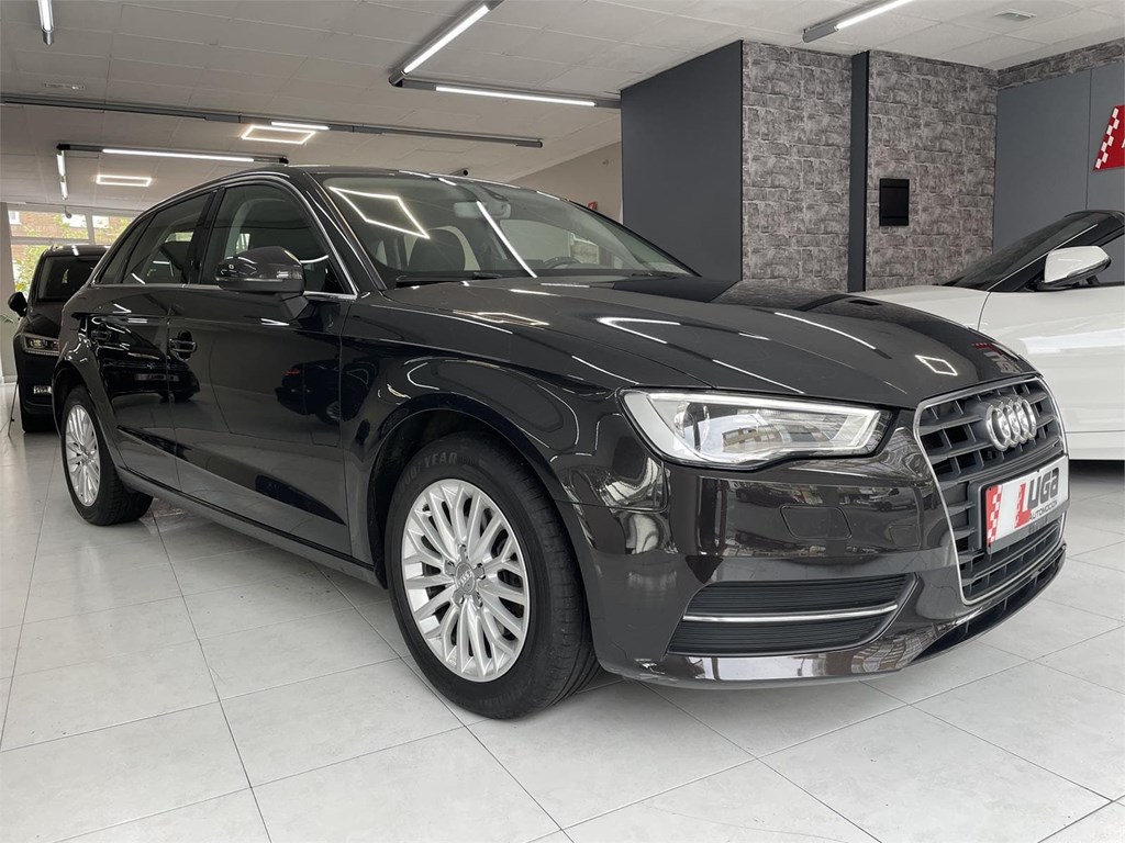 Foto 2 AUDI A3 SPORTBACK AMBITION 2.0 TDI 150cv 2017