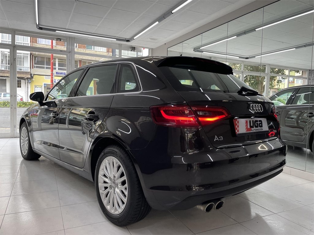 Foto 3 AUDI A3 SPORTBACK AMBITION 2.0 TDI 150cv 2017