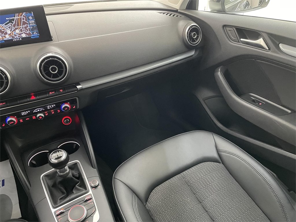 Foto 7 AUDI A3 SPORTBACK AMBITION 2.0 TDI 150cv 2017