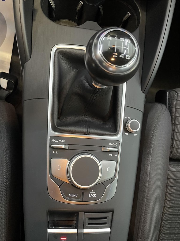 Foto 16 AUDI A3 SPORTBACK SPORT EDITION 2.0 TDI 150cv 2018