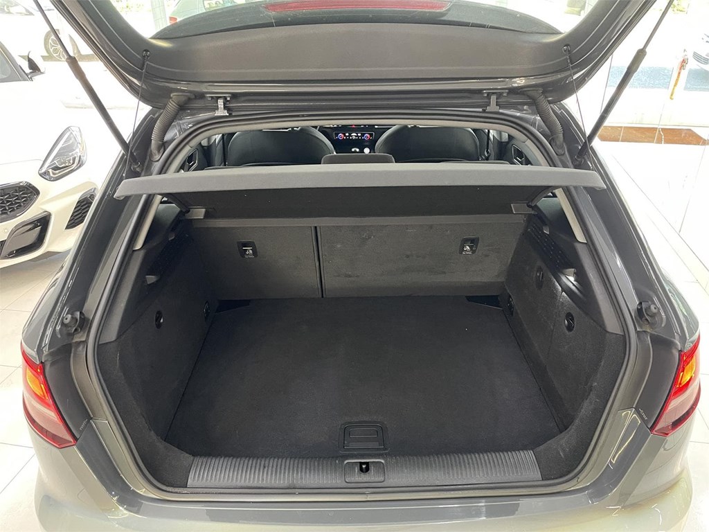 Foto 22 AUDI A3 SPORTBACK SPORT EDITION 2.0 TDI 150cv 2018