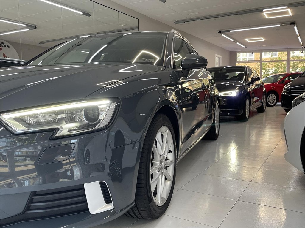 Foto 6 AUDI A3 SPORTBACK SPORT EDITION 2.0 TDI 150cv 2018