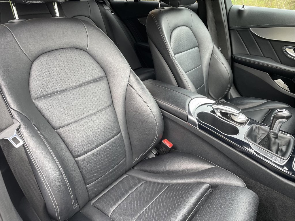 Foto 8 Mercedes C220 AMG MANUAL 2.2 cdi 170cv- FULL LED- NAVI- PAQUETE NIGHT - CUERO AMPLIADO