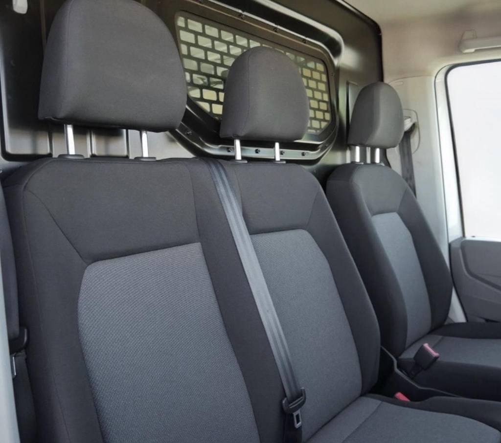 Foto 5 VOLKSWAGEN CRAFTER L3H1 2.0 TDI – 129.450 KM -2022