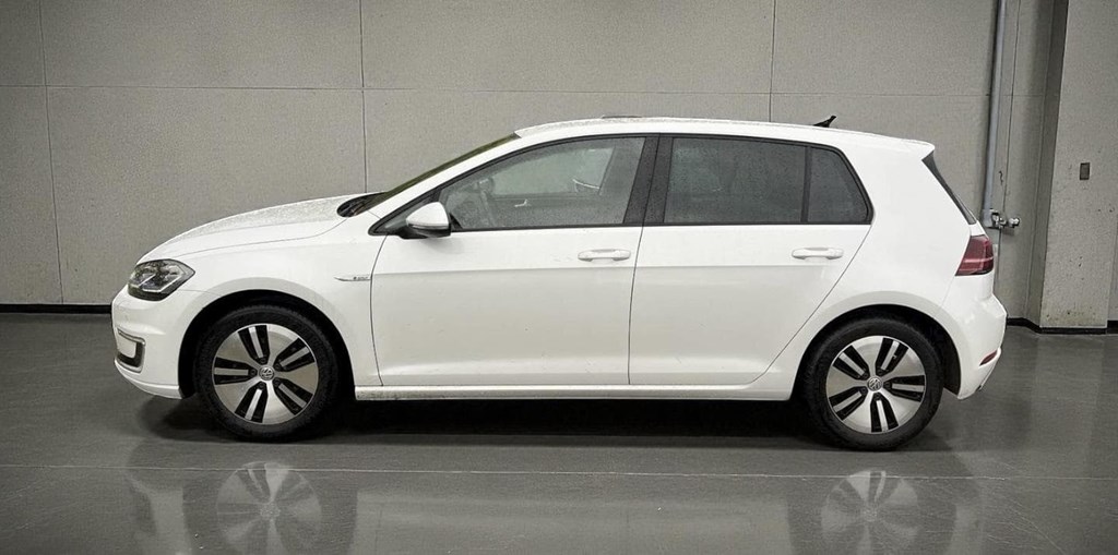 Foto 3 VOLKSWAGEN e-GOLF ePOWER 100% ELECTRICO Año 2018