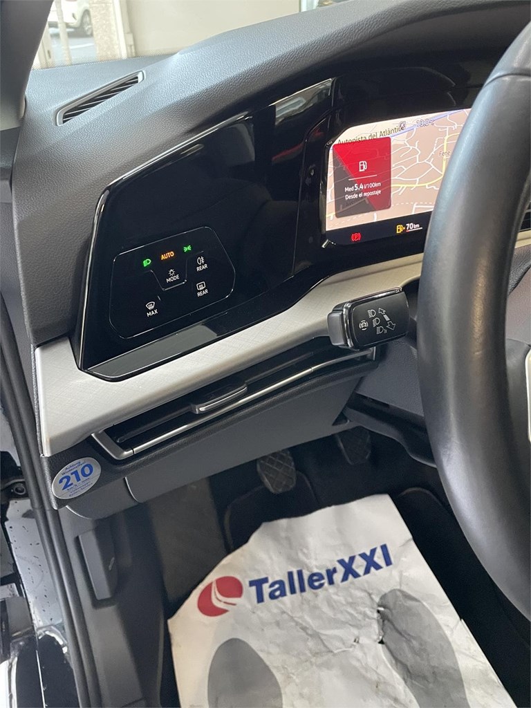 Foto 14 VOLKSWAGEN GOLF VARIANT 2.0 TDI BUSSINESS PREMIUM 2022 -LED- NAVI- CUADRO DIGITAL - CAMARA - CARPLAY