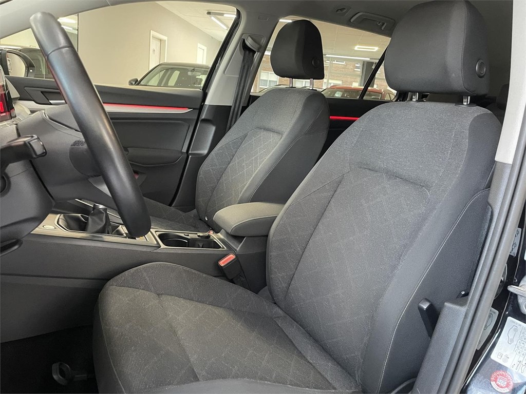 Foto 15 VOLKSWAGEN GOLF VARIANT 2.0 TDI BUSSINESS PREMIUM 2022 -LED- NAVI- CUADRO DIGITAL - CAMARA - CARPLAY