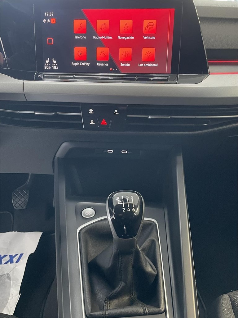 Foto 22 VOLKSWAGEN GOLF VARIANT 2.0 TDI BUSSINESS PREMIUM 2022 -LED- NAVI- CUADRO DIGITAL - CAMARA - CARPLAY