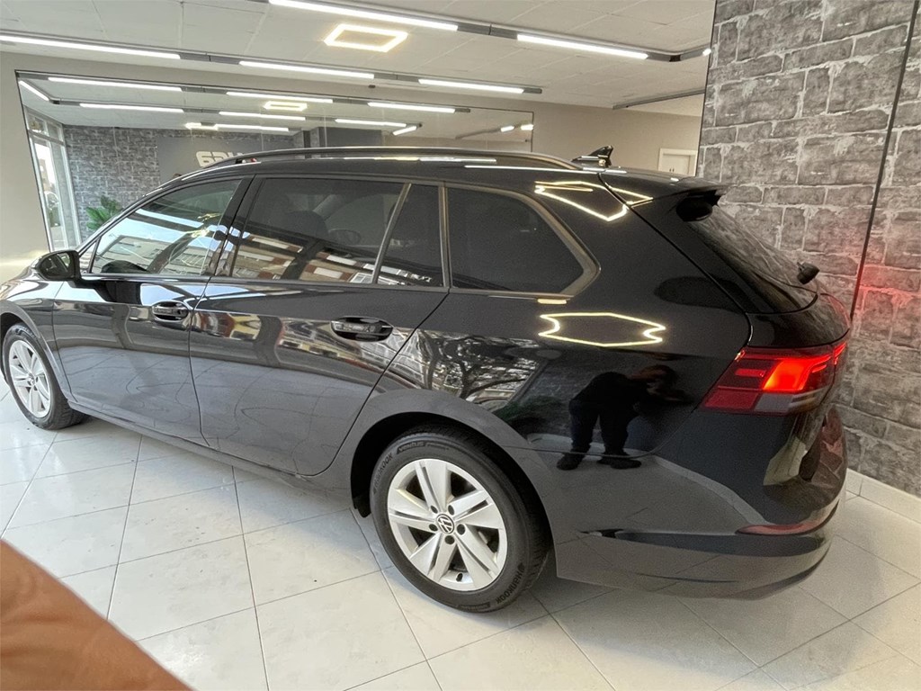 Foto 3 VOLKSWAGEN GOLF VARIANT 2.0 TDI BUSSINESS PREMIUM 2022 -LED- NAVI- CUADRO DIGITAL - CAMARA - CARPLAY