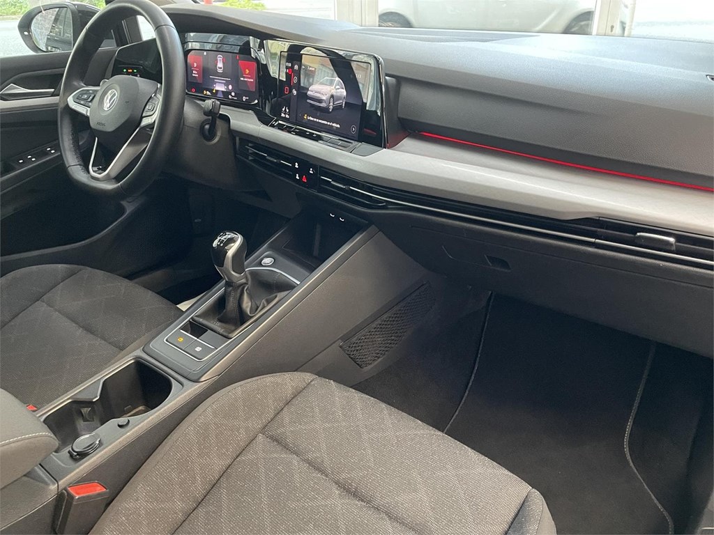 Foto 20 VOLKSWAGEN GOLF VARIANT 2.0 TDI BUSSINESS PREMIUM AÑO 2022