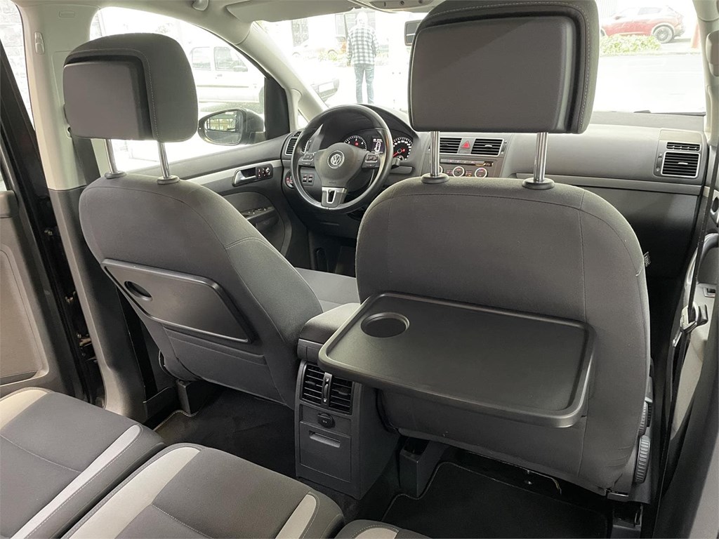 Foto 18 VOLKSWAGEN TOURAN 2.0 TDI 140cv 7 PLAZAS