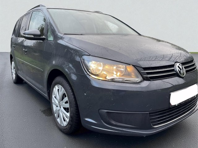 VOLKSWAGEN TOURAN 2.0 TDI 140cv 7 PLAZAS