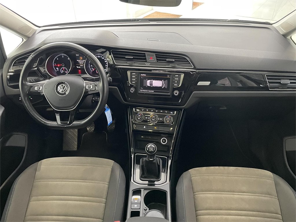 Foto 10 VW TOURAN 2.0 TDI 150cv 