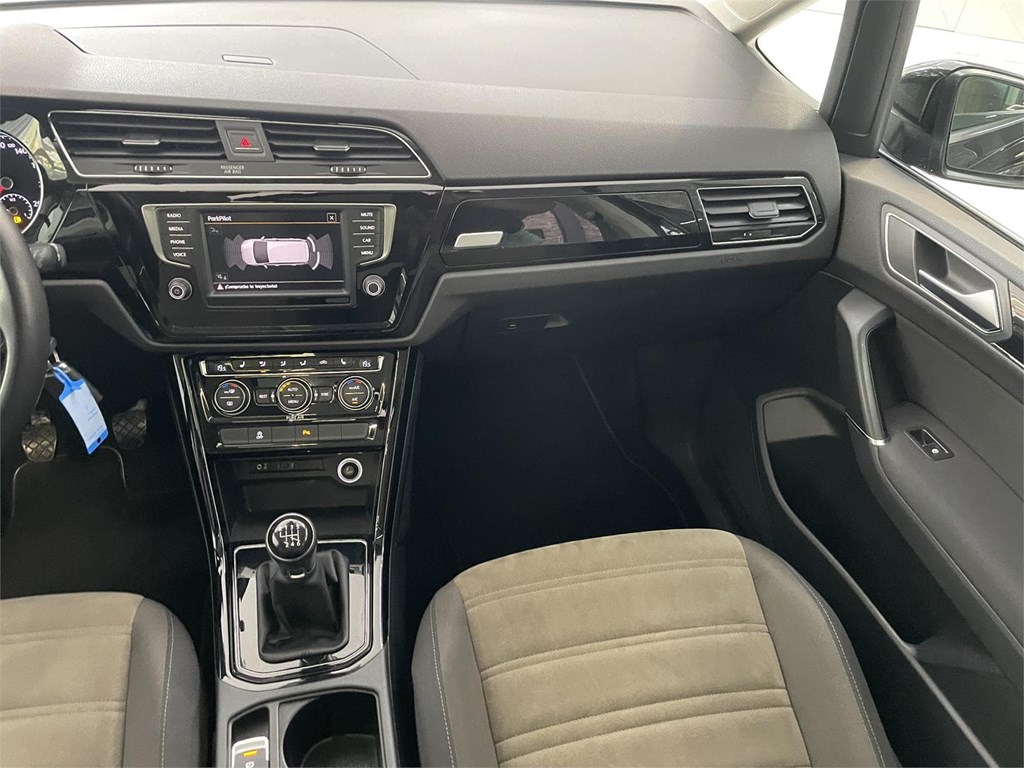 Foto 13 VW TOURAN 2.0 TDI 150cv 