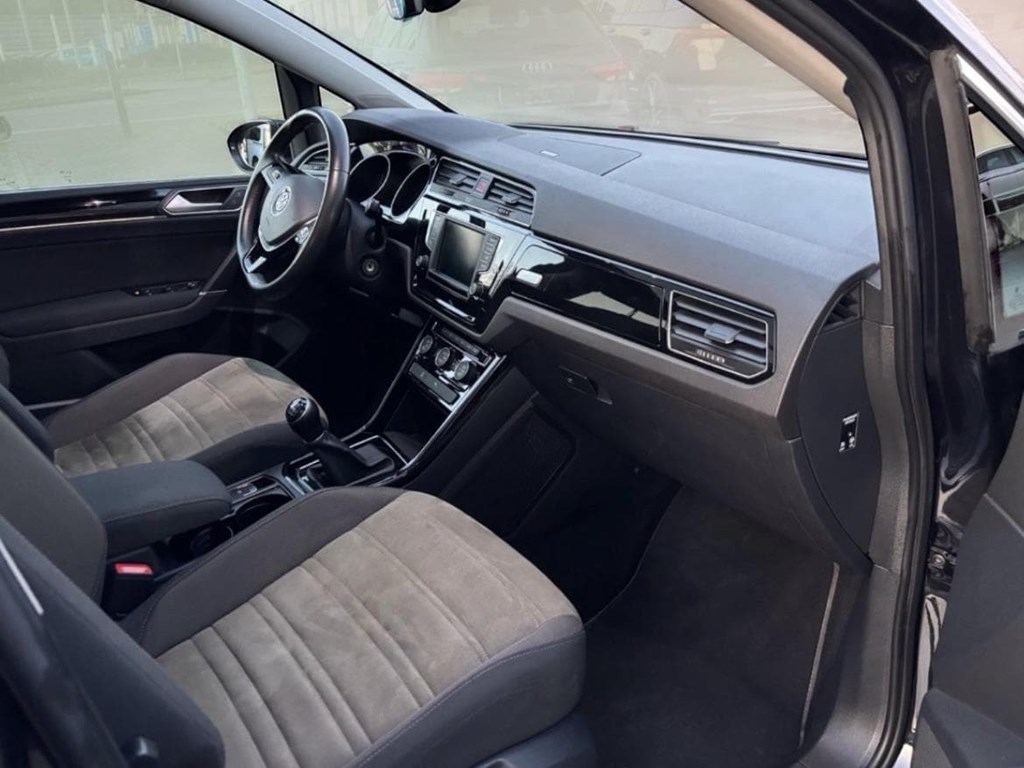 Foto 3 VW TOURAN 2.0 TDI 150cv 