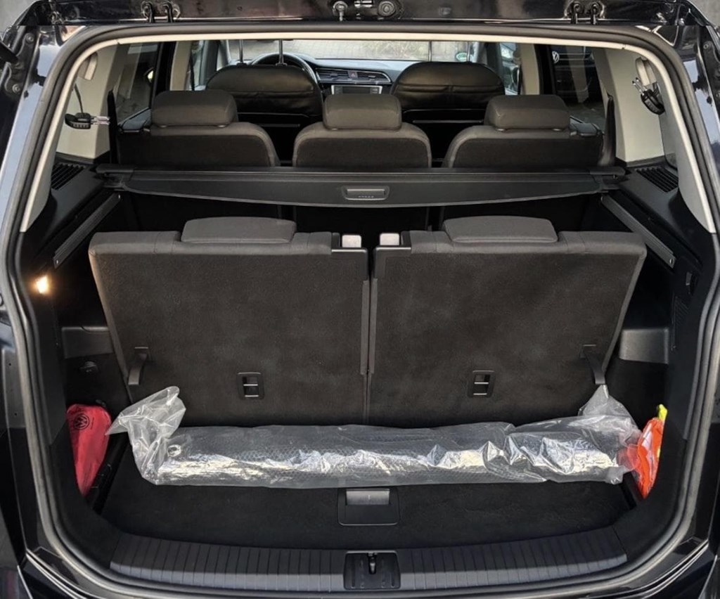 Foto 5 VW TOURAN 2.0 TDI 150cv 