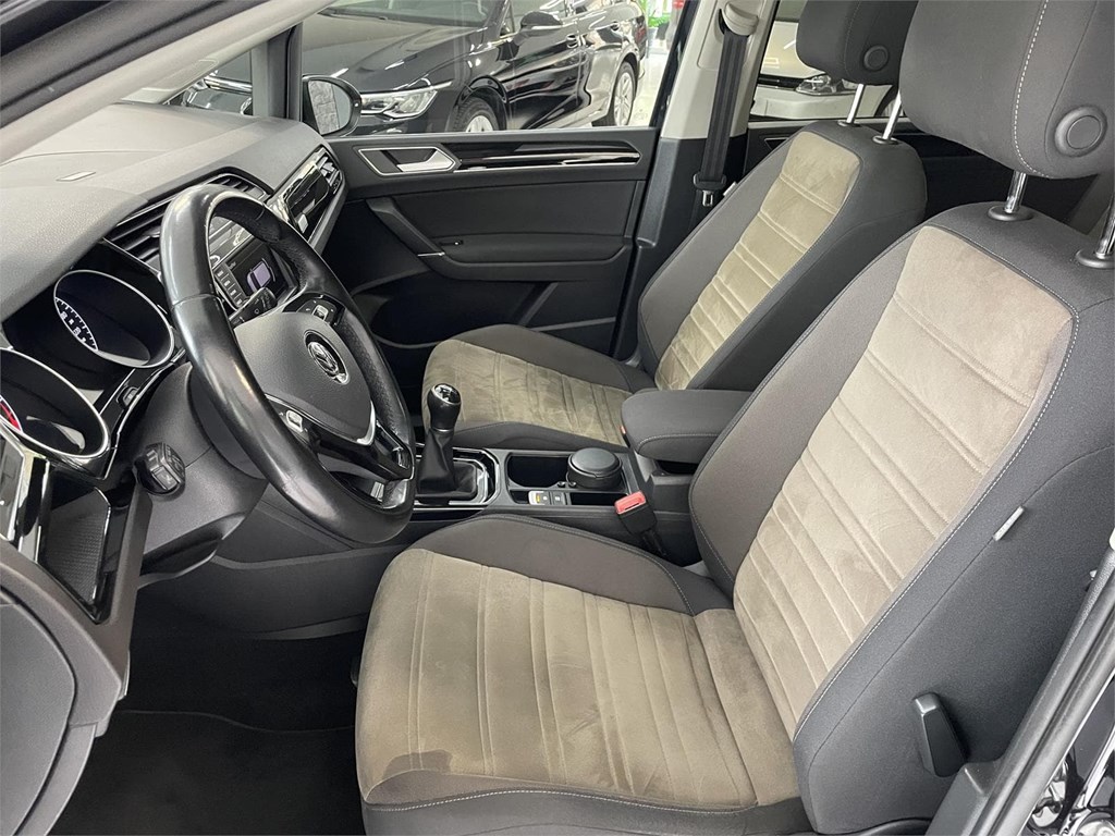 Foto 8 VW TOURAN 2.0 TDI 150cv 