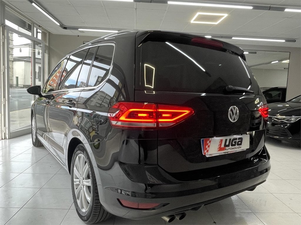 Foto 6 VW TOURAN 2.0 TDI 150cv 